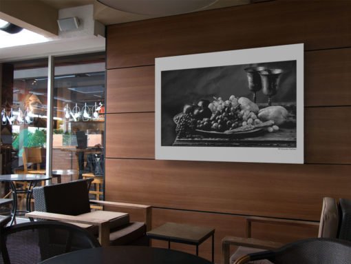 Black-Apples-print-photography-wall-art-galliani-collection-restaurant-decor